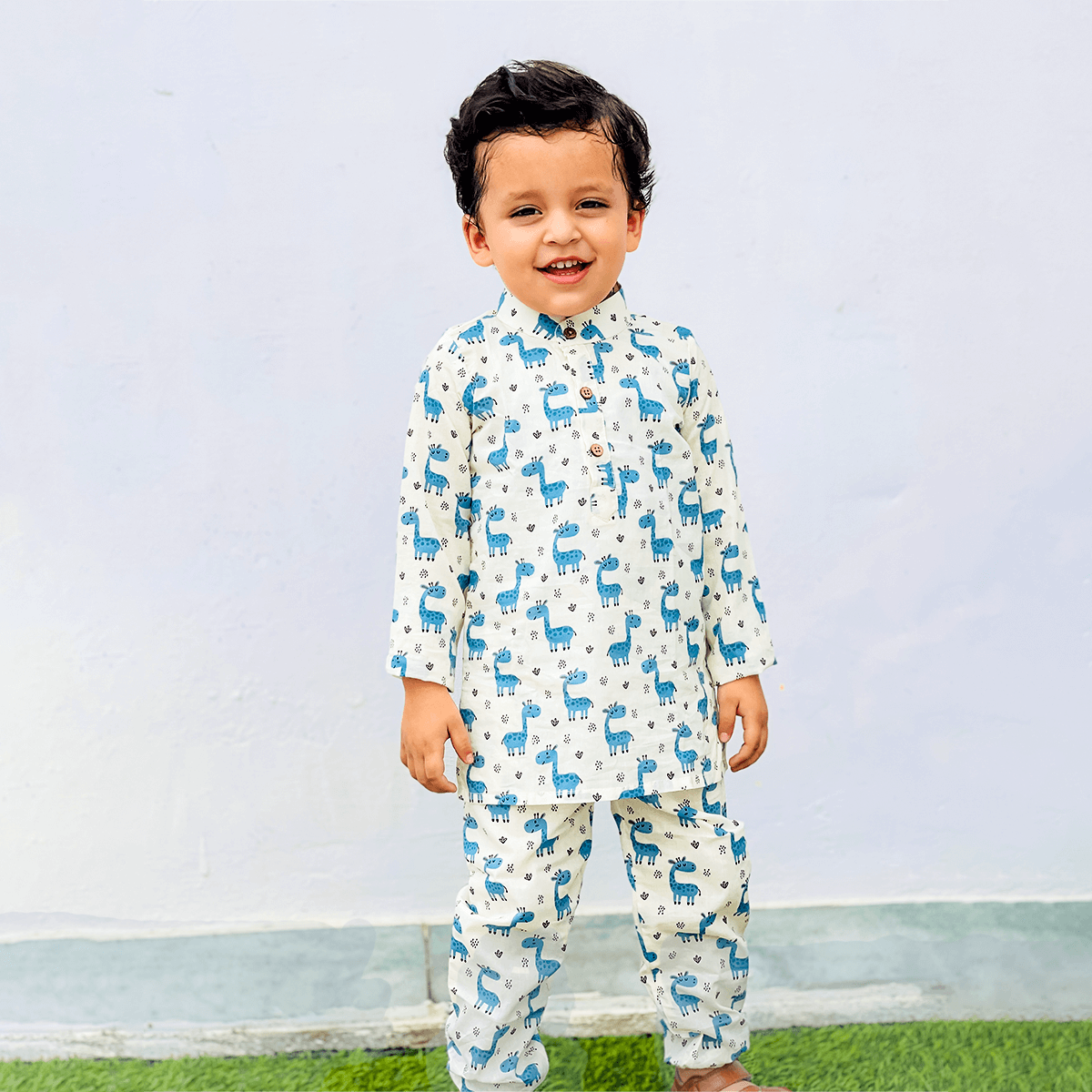 PRINTED GIRAFFE KURTA SET